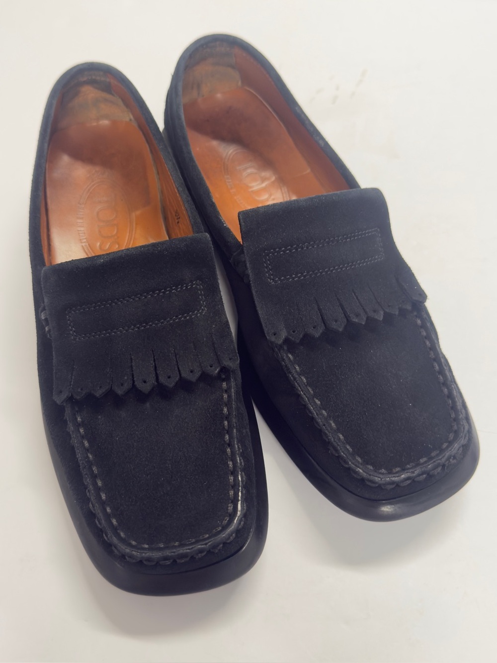 TOD'S Gommino Black Suede Fringe Kiltie Women’s Loafers Size 8.5
